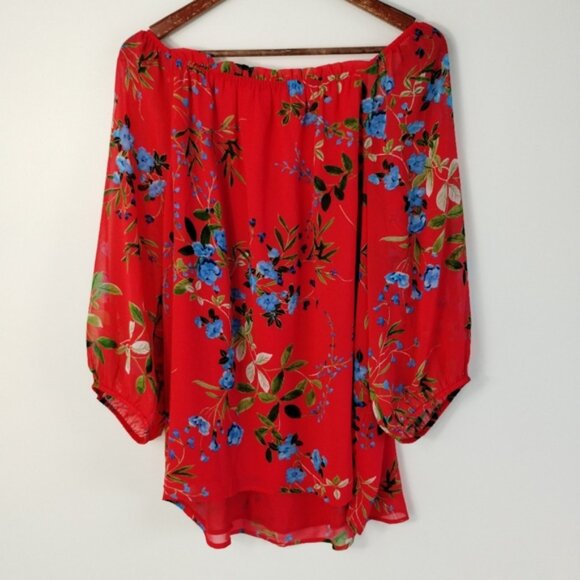 Calvin Klein Top Womens Size 1X Red Floral Lightweight Flowy Relaxed Casual - Picture 8 of 8